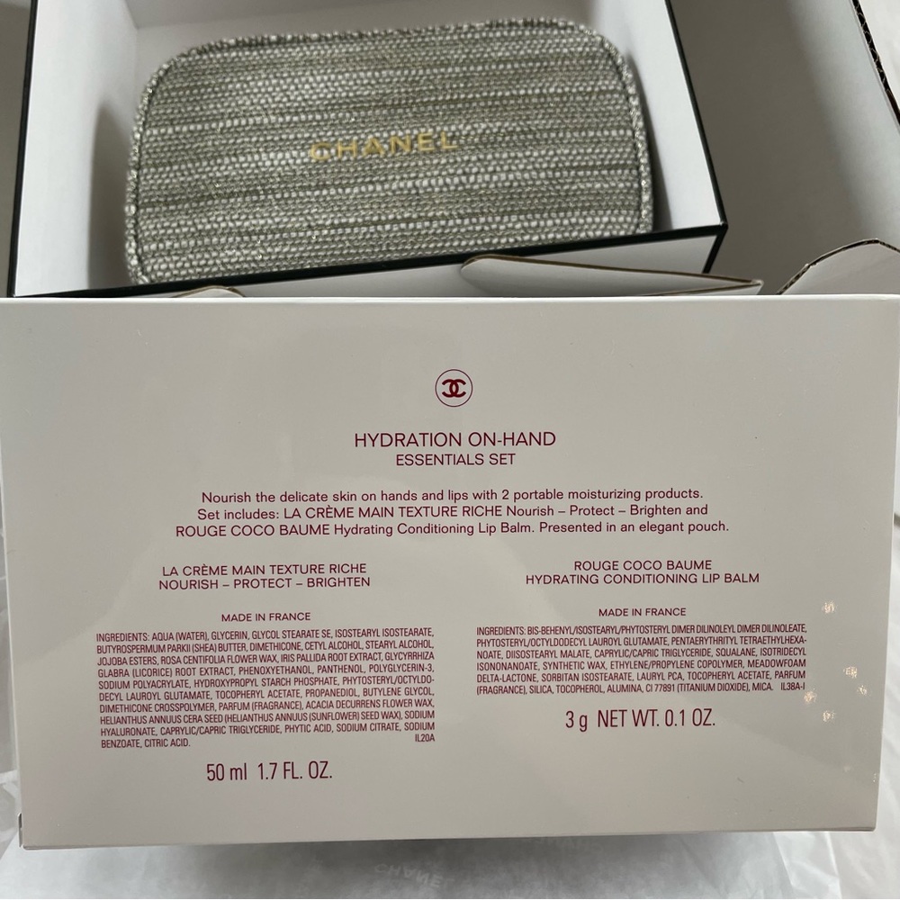 CHANEL Hydration On Hand Holiday Gift Set - Picture 5 of 5